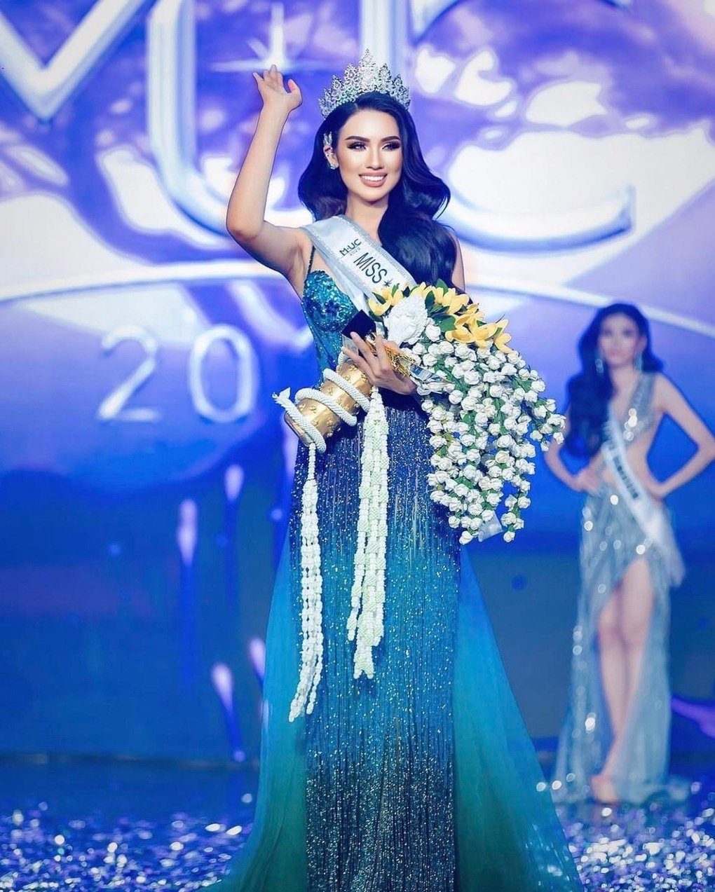 Sexy and modern appearance of the new Miss Universe Cambodia