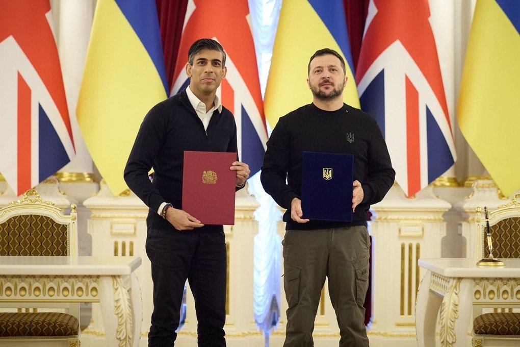 Ukraine and Britain signed a historic security agreement